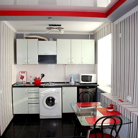 Apartment On Bohoiavlenskyi Avenue Nikolayev Ngoại thất bức ảnh